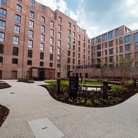 The Hudson 1 Bed Sleeps 2 York