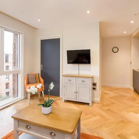 The Hudson 1 Bed Sleeps 2