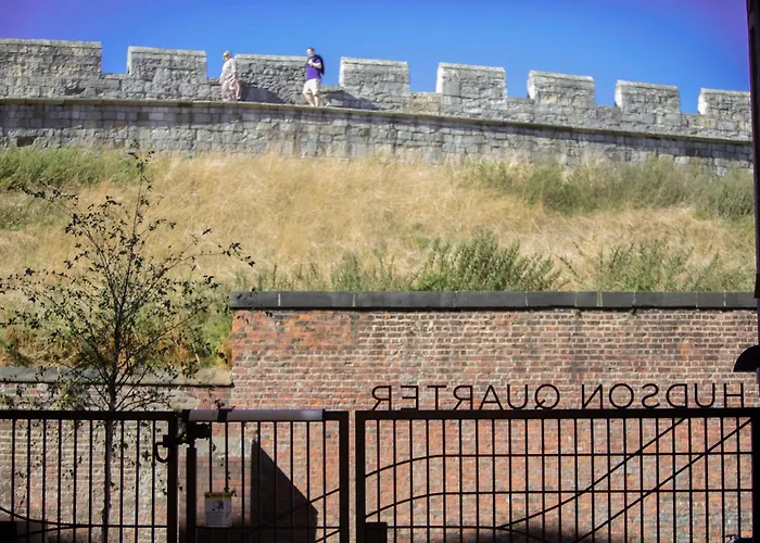 The Hudson 1 Bed Sleeps 2 * ヨーク