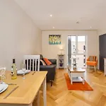 Apartment The Hudson 1 Bed Sleeps 2 *