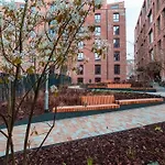 The Hudson 1 Bed Sleeps 2 Apartment *