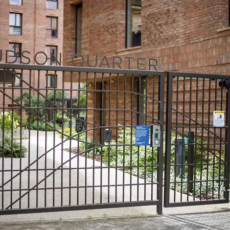 The Hudson 1 Bed Sleeps 2